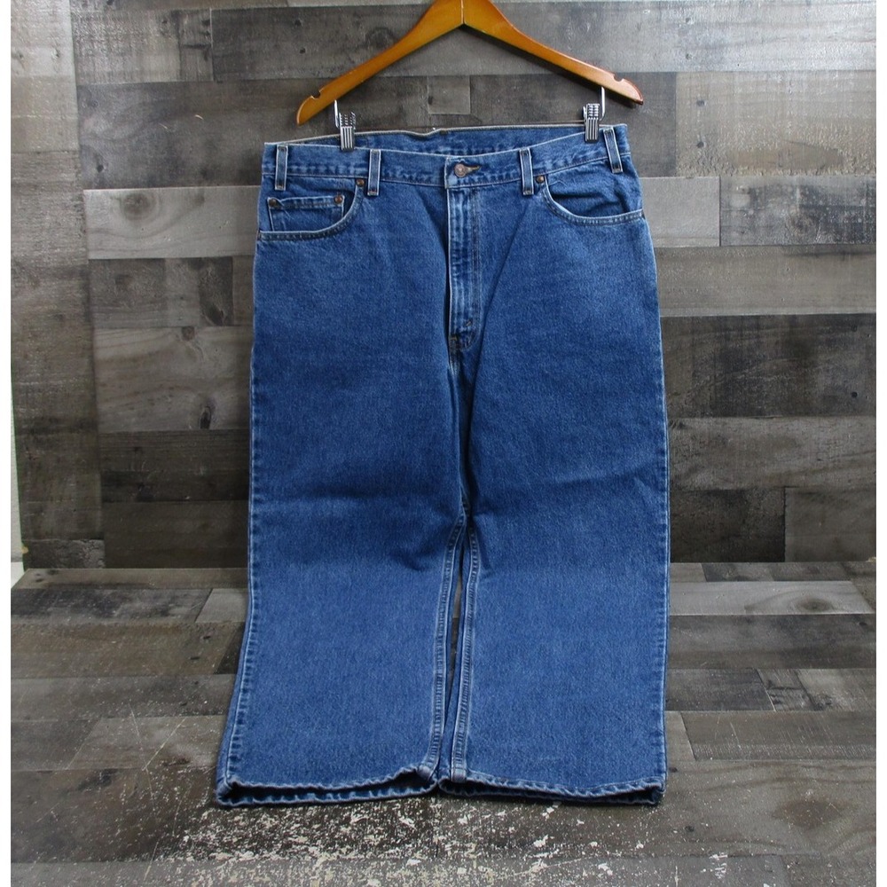 Levis 540 Jeans Mens 38x29 Blue Medium Wash Relaxed Fit Denim Zip Fly Classic